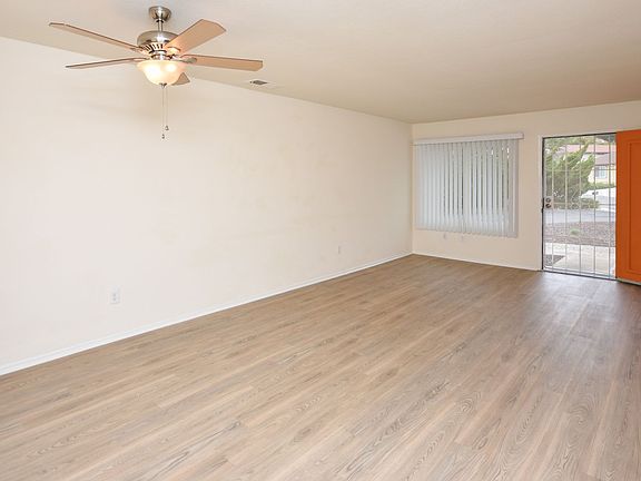 4th image of 4757 Mystik Rd