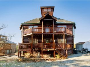 2087 Kerr Rd, Sevierville, TN 37876