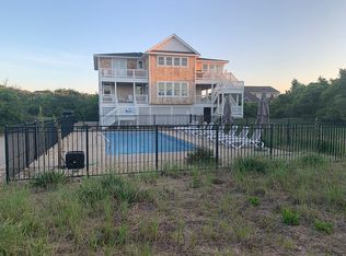 12 4th Ave, Southern Shores, NC 27949