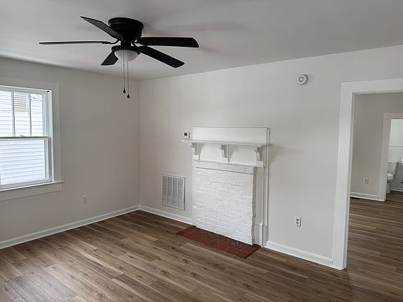 2nd image of 1006 Graves St