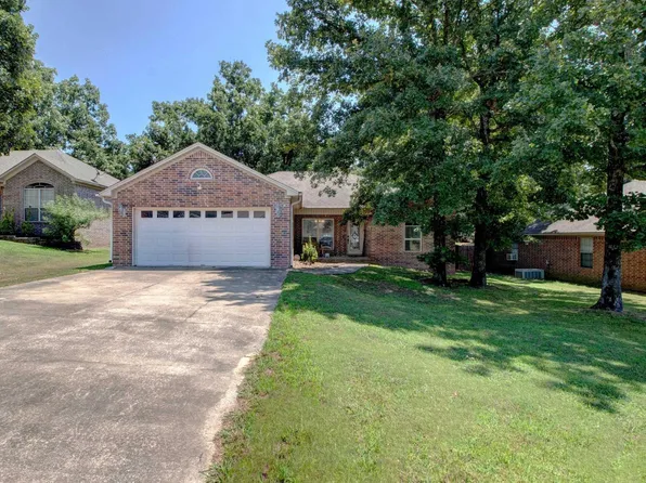1504 Sheridan Dr, Jacksonville, AR 72076
