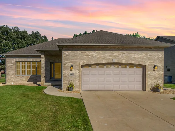 9373 Calumet St, Dyer, IN 46311