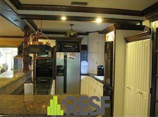 384 SW 5th Way, Boca Raton, FL 33432