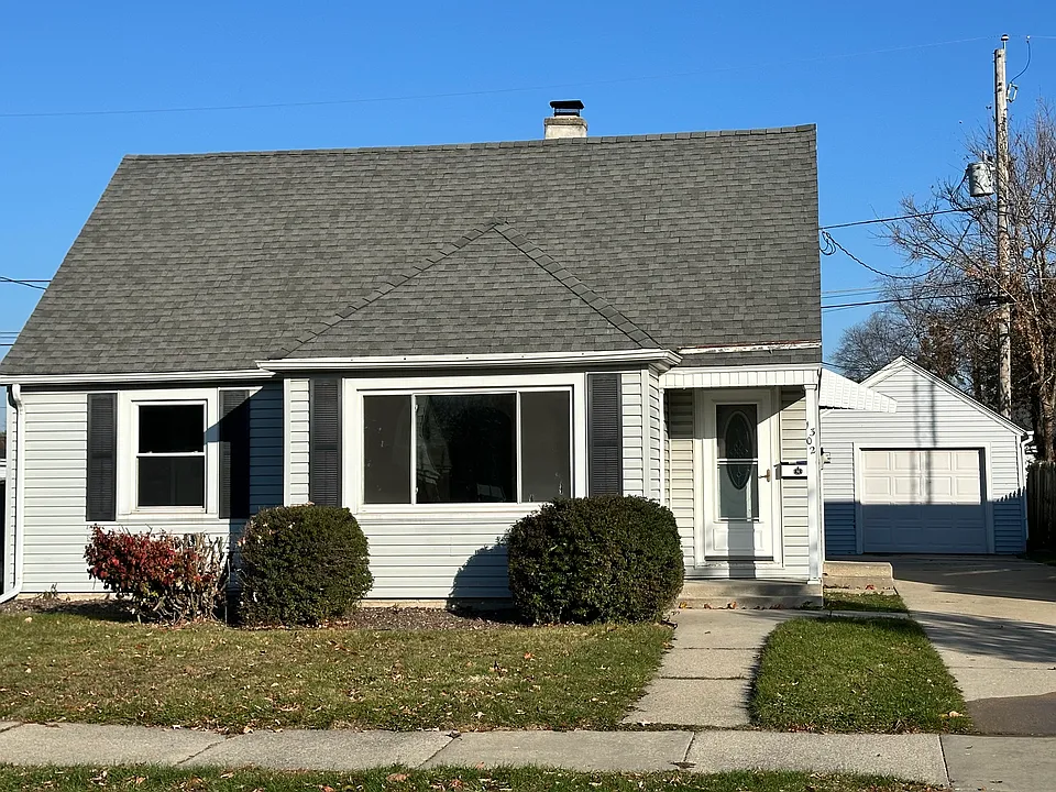 1302 Kingston Ave