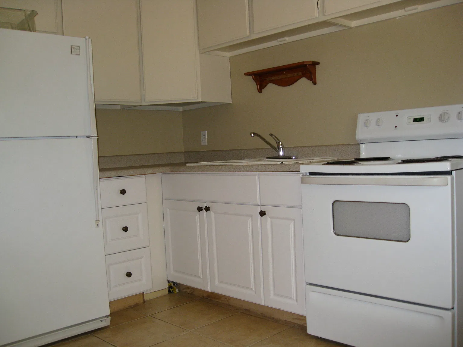 2 bed, 830 sqft, $1,550 — Photo 4