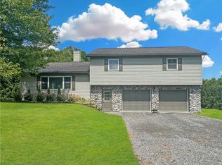 687 McCracken Rd, Slippery Rock, PA 16057