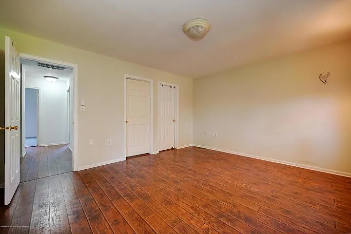 208 Pear Dr — Photo 9