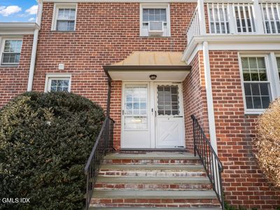 5 Putnam Park, Greenwich, CT, 06830