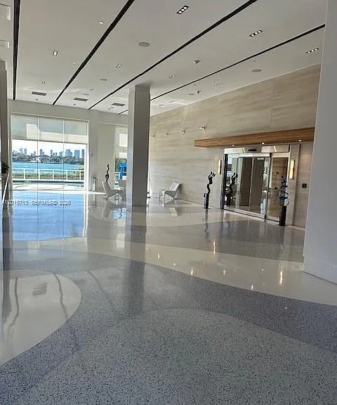 650 West Ave #1406 — Photo 21