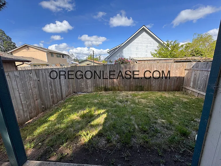 270 S 41st Pl #1-41ST — Photo 1