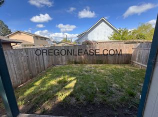 270 S 41st Pl #1, Springfield, OR 97478