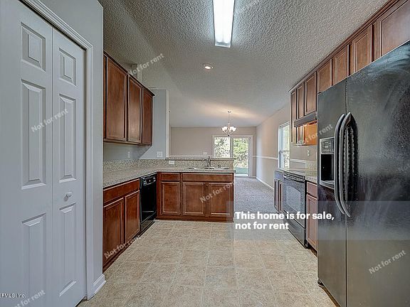 4th image of 15124 Bareback Dr