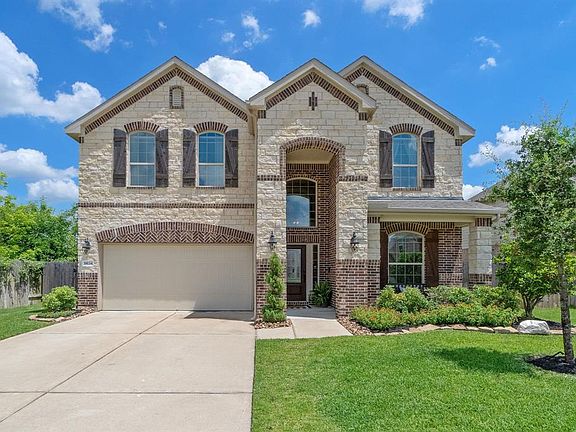 4th image of 18134 Fernwood Bend Dr