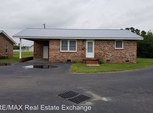 7400 Deep Branch Rd APT 3, Pembroke, NC 28372