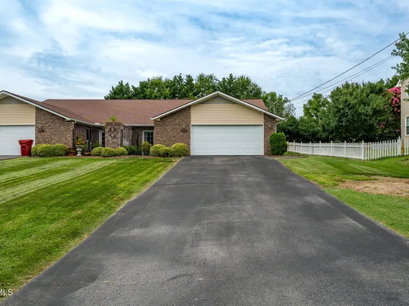 1032 Estate Dr #2, Johnson City, TN 37601