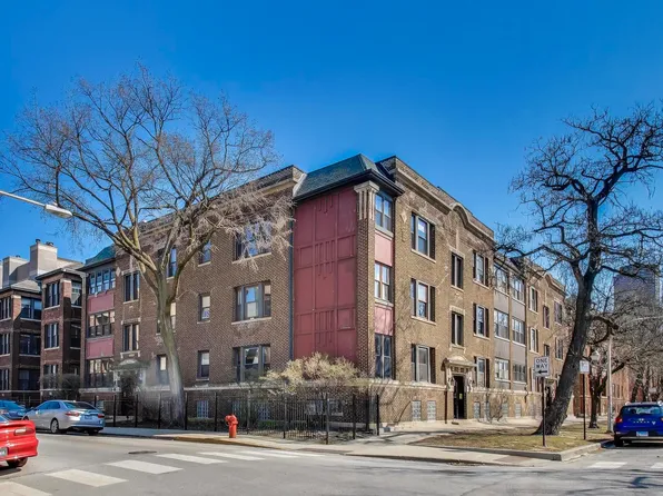 918 W Waveland Ave #2E, Chicago, IL 60613