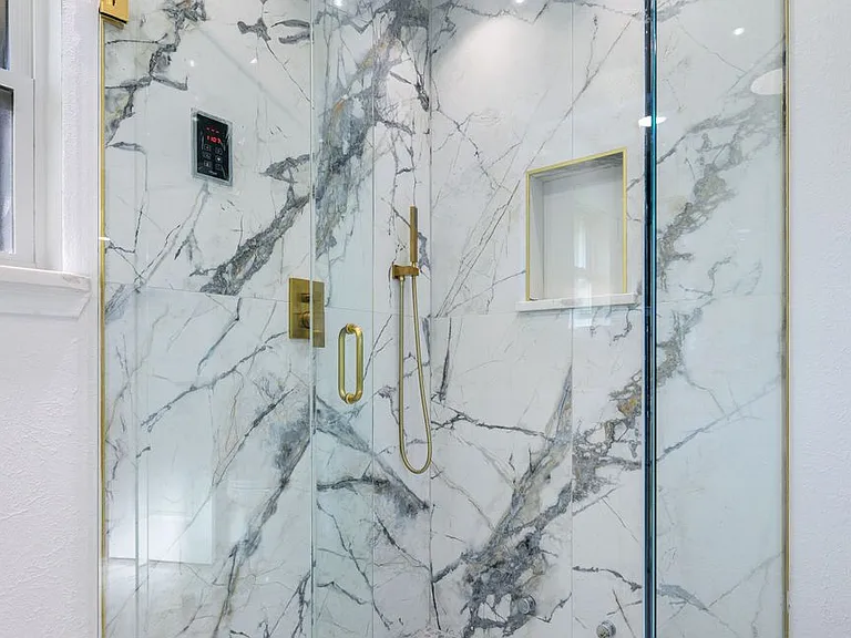 2400 Bengal Ln — Photo 12