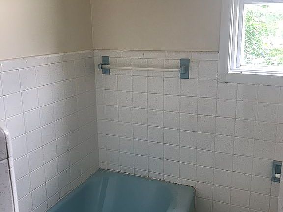 1st front bath