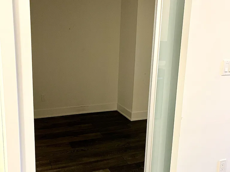 188 Fairview Mall Dr #620 — Photo 7