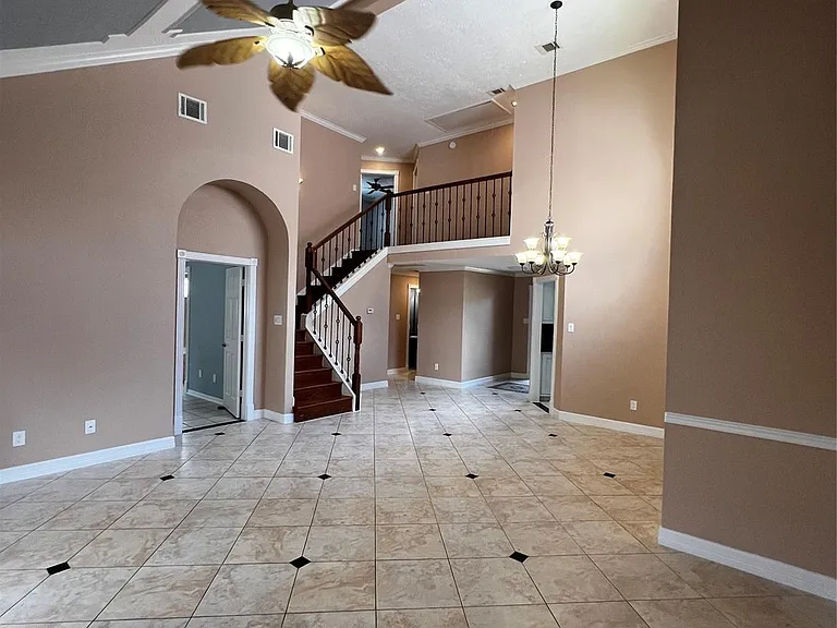 7719 Valera Ln — Photo 1