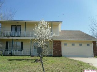2008 S Muskogee Pl, Claremore, OK 74019