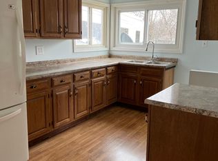 430 Charter St, Dekalb, IL 60115