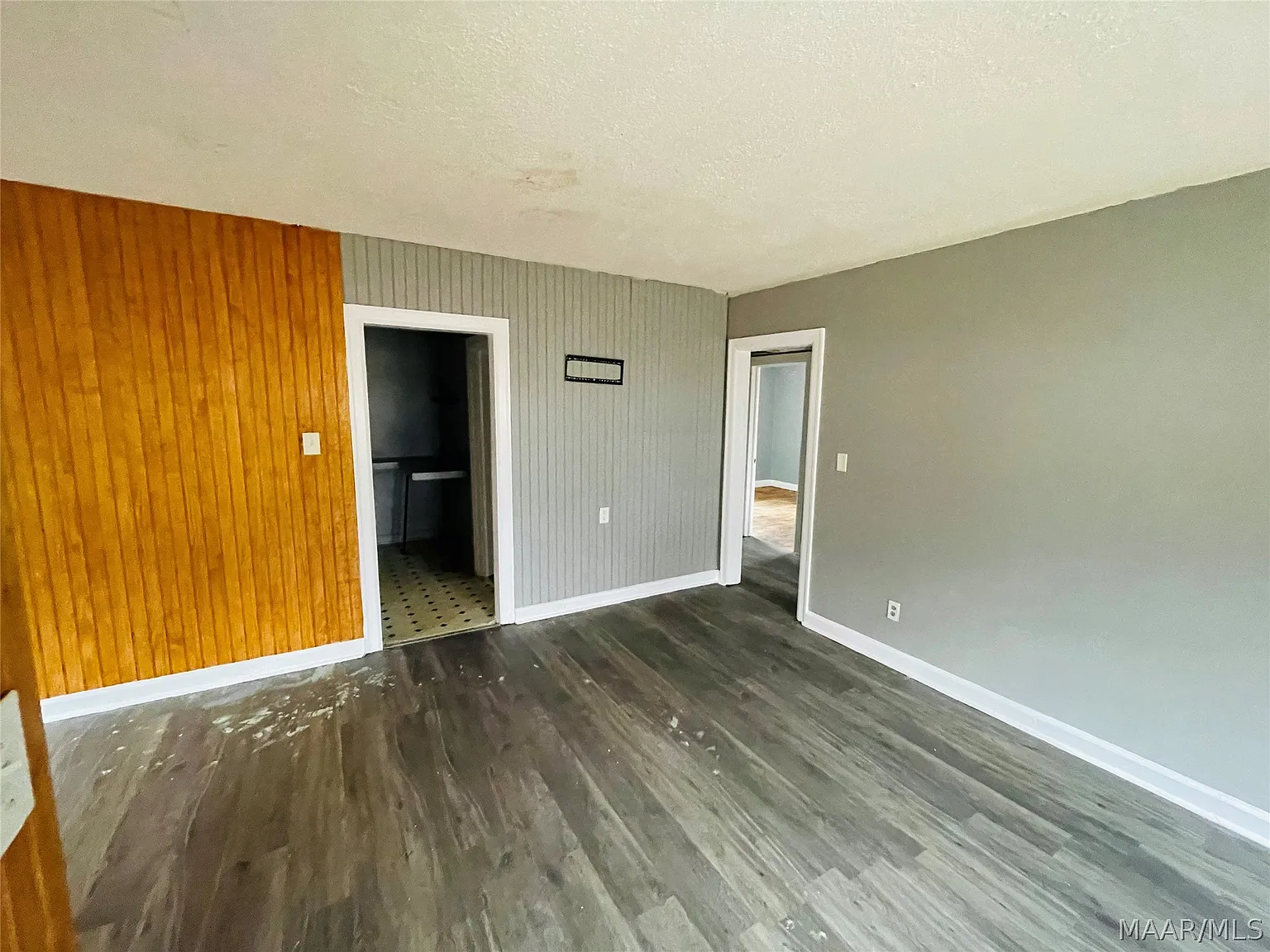2 bed, 1.0 bath, 1106 sqft, $950 — Photo 4