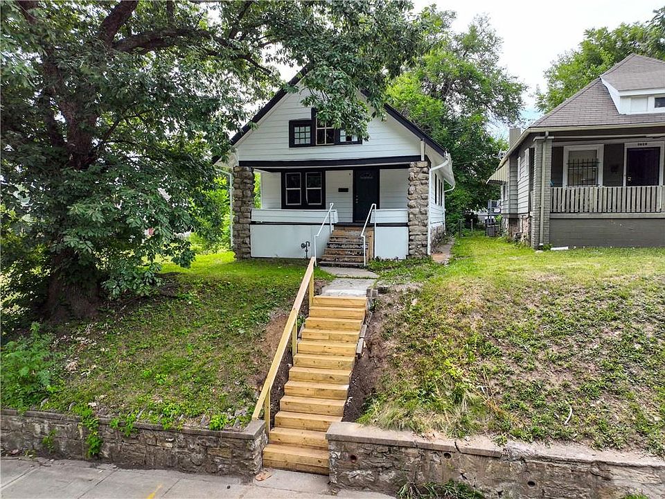 1st image of 3028 Indiana Ave