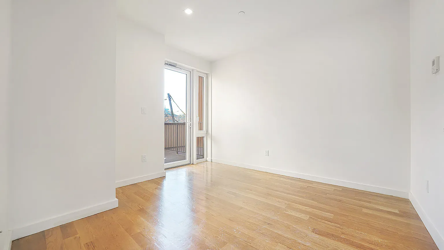 138-25 Barclay Avenue — Photo 3