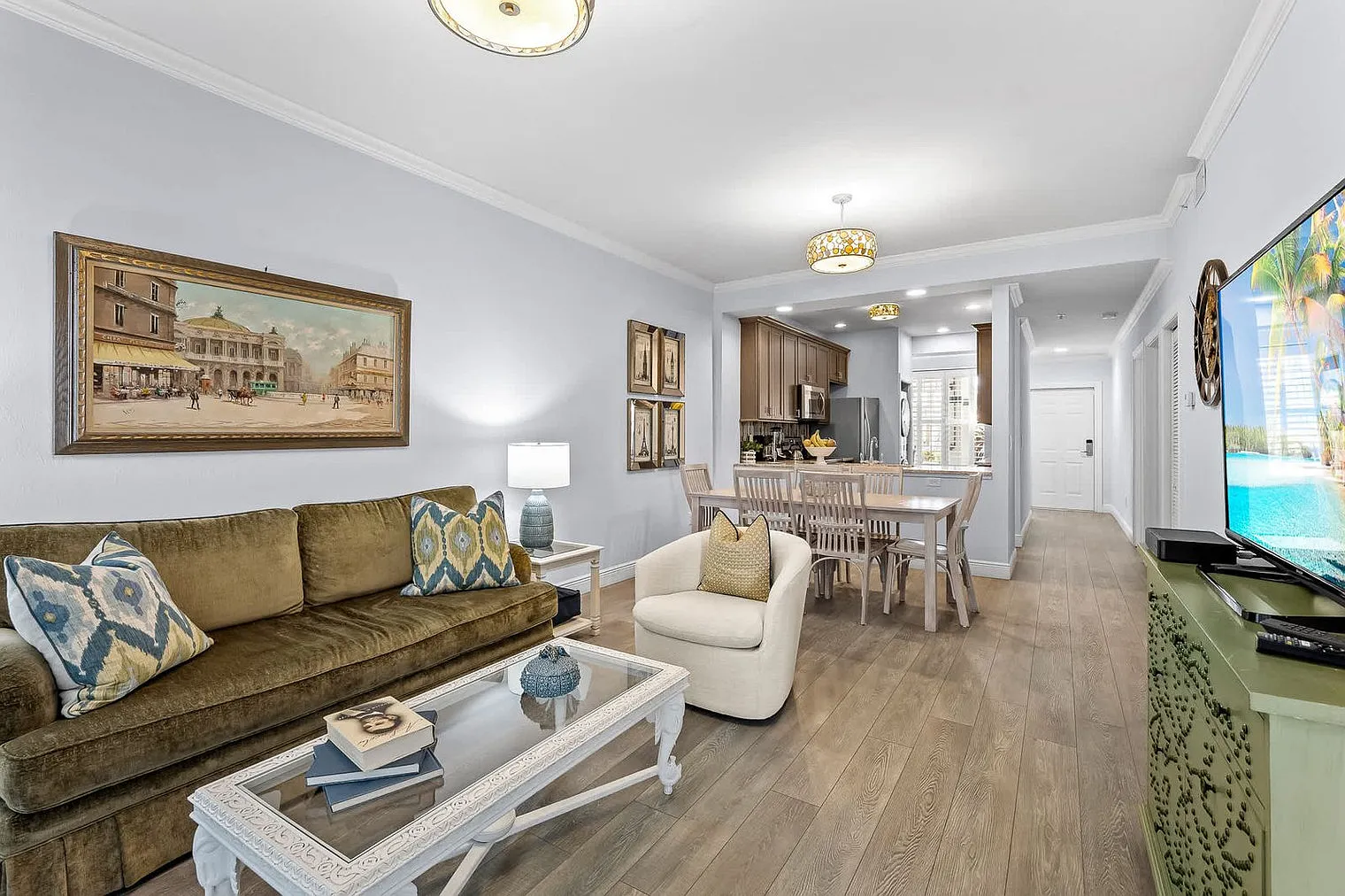2 bed, 2.0 bath, 1248 sqft, $2,205 — Photo 3