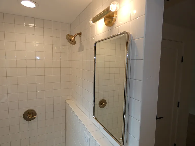 1401 Charles St #C — Photo 12