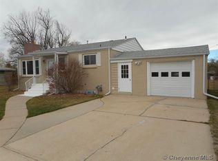 2006 Park Ave, Cheyenne, WY 82007