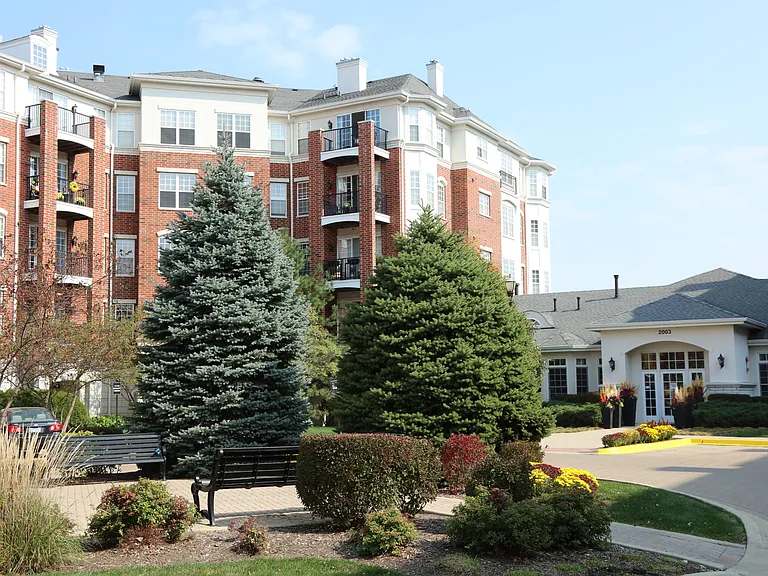 Regency Place — Photo 35