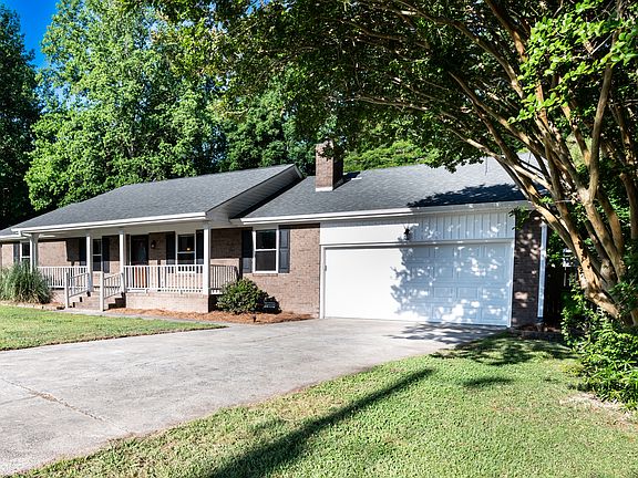 3rd image of 212 Michele Dr
