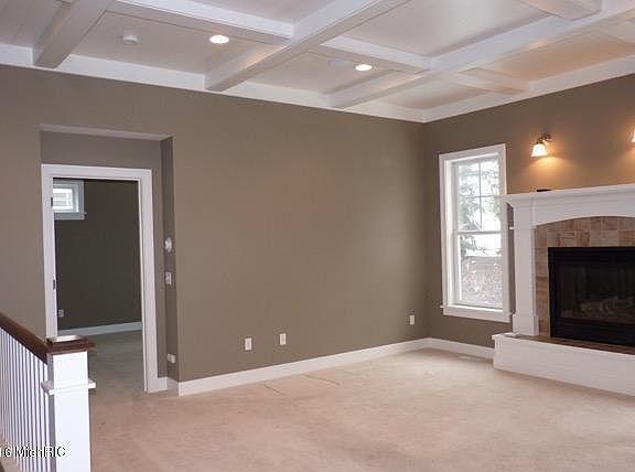 4th image of 2206 N Greenstone Dr SE