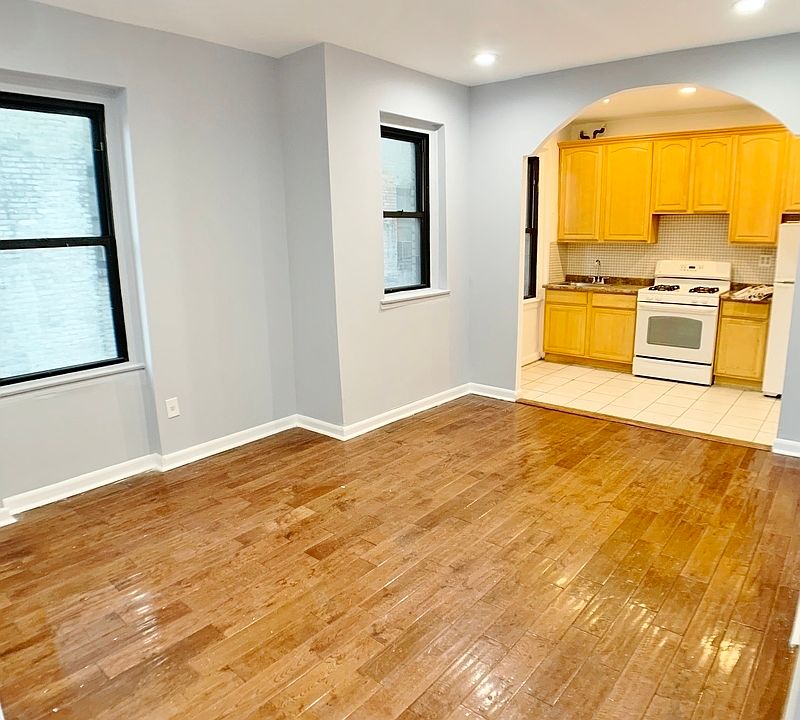 1st image of 21-58 35th St #2EE