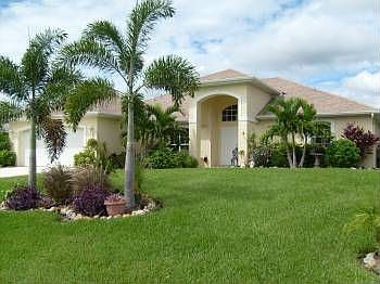 1st image of 4306 SW 18th Pl
