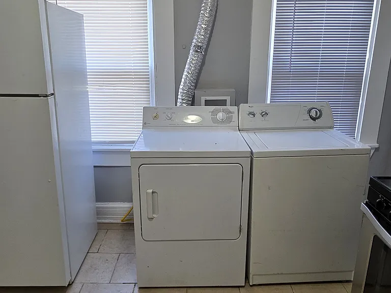 716 Dolphin St #3 — Photo 10
