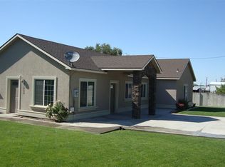 218004 E Game Farm Rd, Kennewick, WA 99337