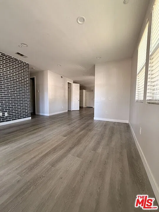 10375 Church St — Photo 3