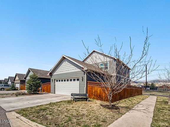 2nd image of 108 Wolf Creek Dr