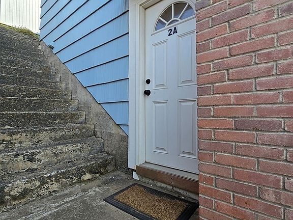 2nd image of 1208 SW Coast Ave #2A