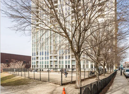 700 N Larrabee St #1704 — Photo 35