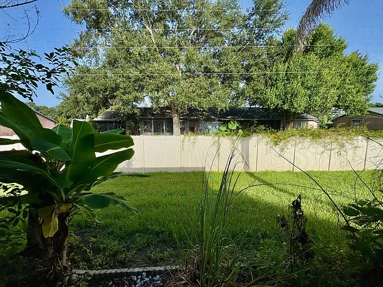 2751 Wadeview Loop — Photo 13