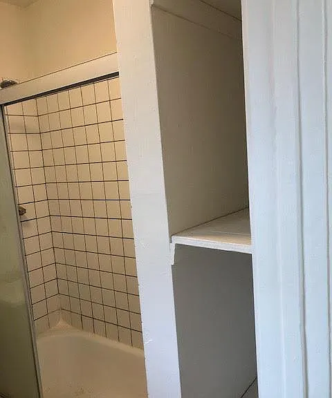 428 bathroom