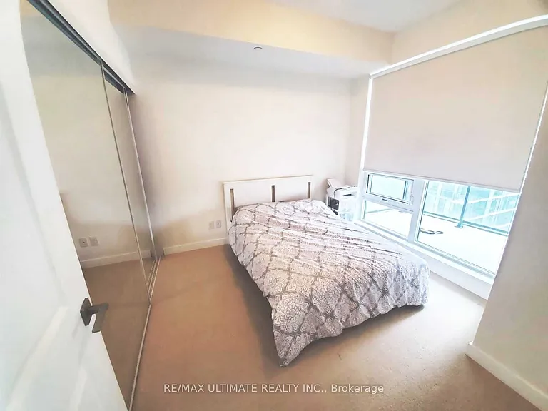 510 Curran Pl #1906 — Photo 5