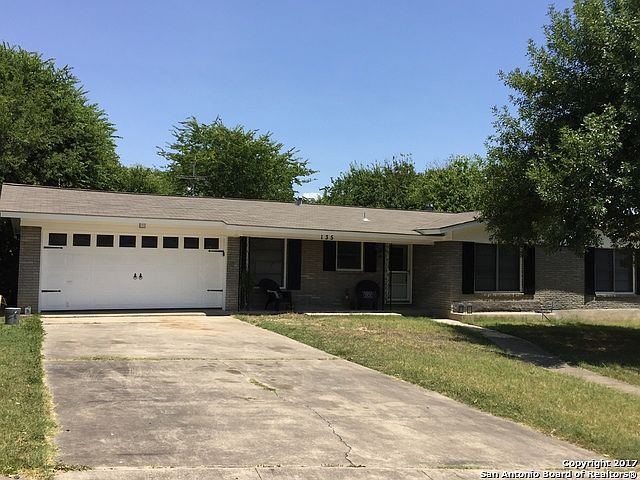 1st image of 135 Longridge Dr
