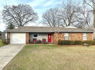 80 Marybeth Ln, Webb, AL 36376