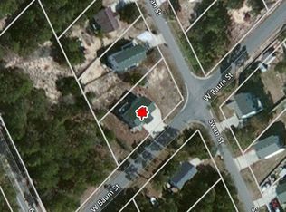706 Swan St, Kill Devil Hills, NC 27948