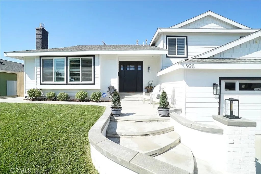 4 bed, 2.5 bath, 1532 sqft, $6,700 — Photo 4
